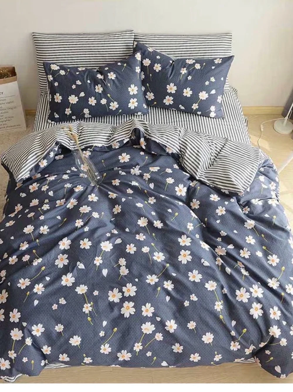 Classic Navy Duvet Cover with White Daisy Print - Reversible Stripe